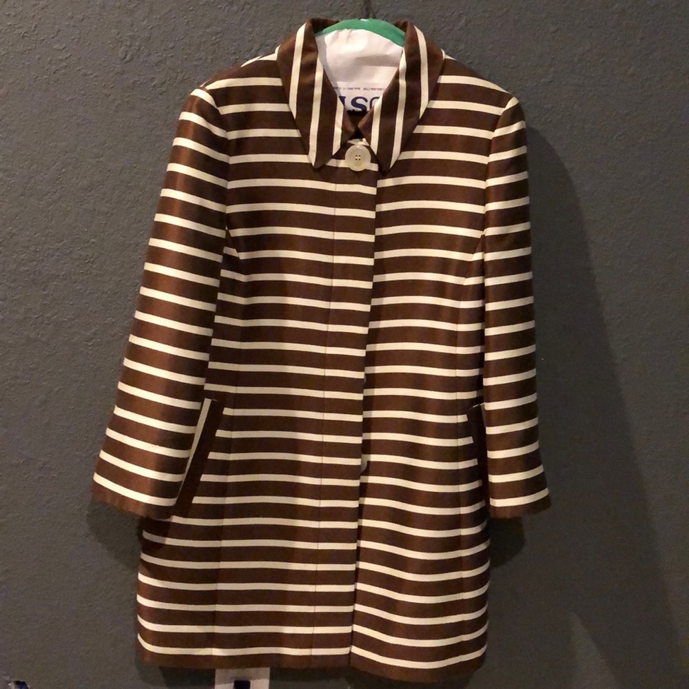 Carlisle brown and white jacket